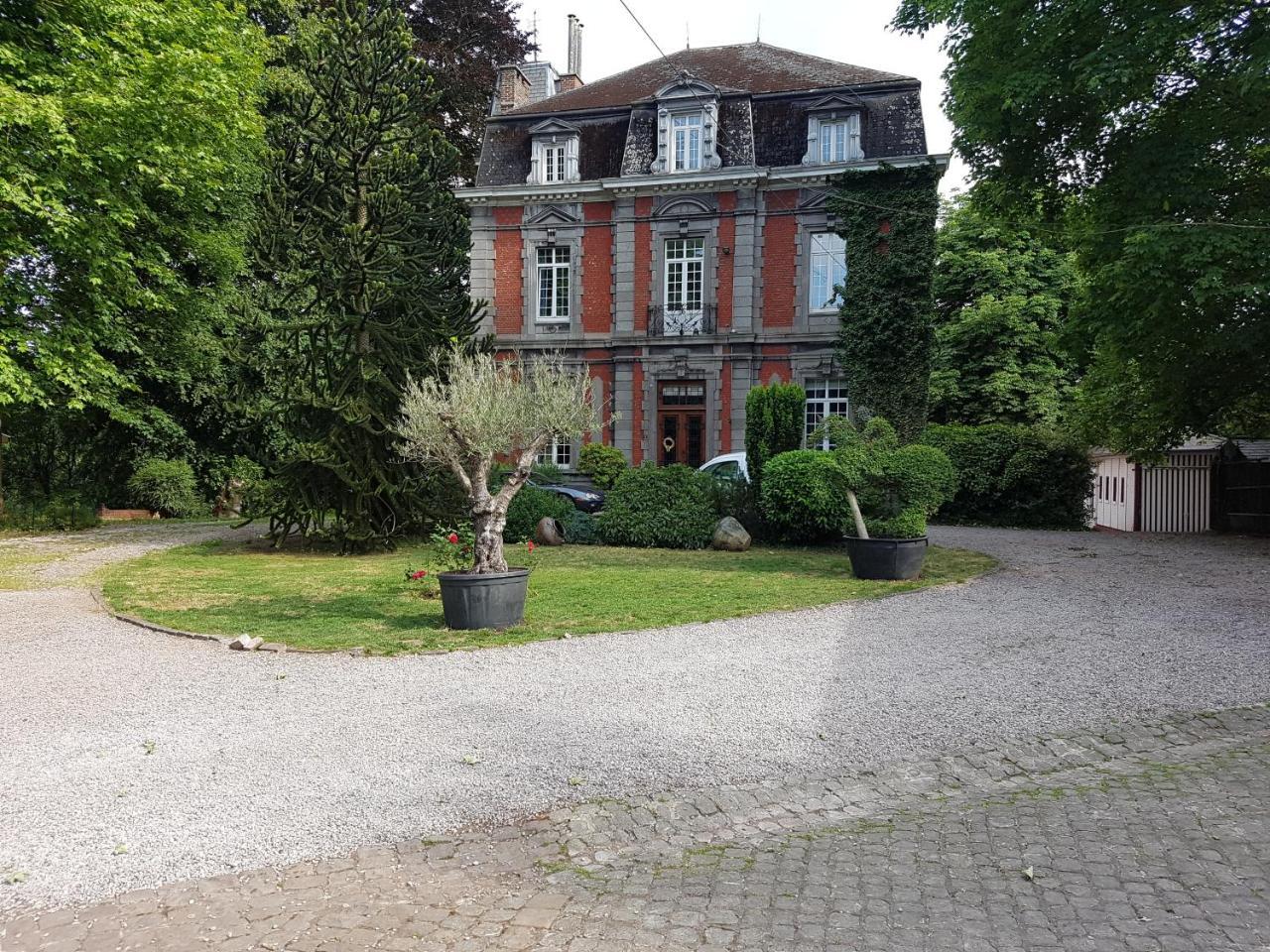 Chateau Lambert Moulinsart Hotel, Shuttle Airport, Long Term Parking, Snooker, Large Terrasse, Dinner, Breakfast Charleroi